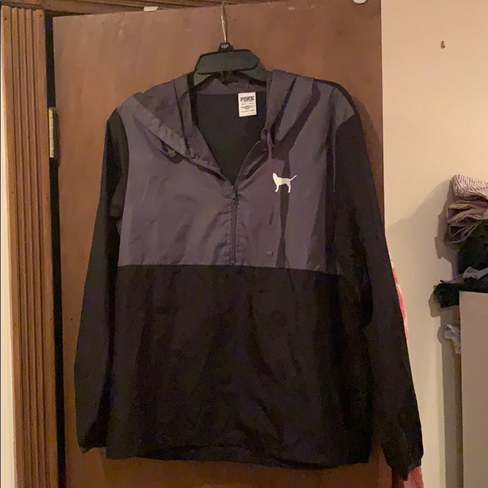 Wind breaker pull over